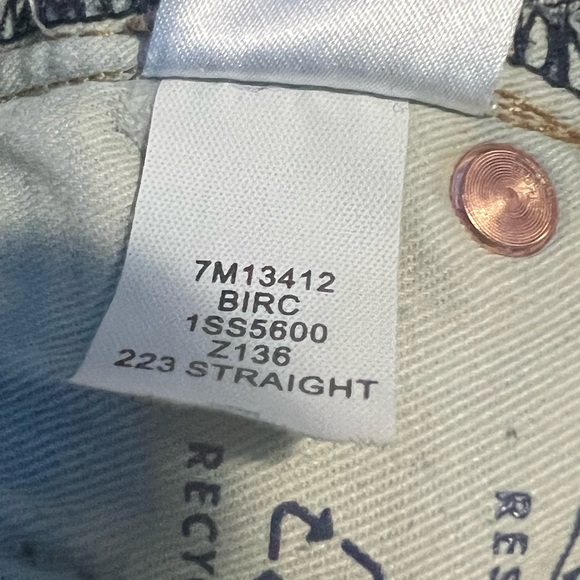 Lucky Brand 223 Straight Jeans Men’s 31x30 Distressed Denim - Picture 7 of 7